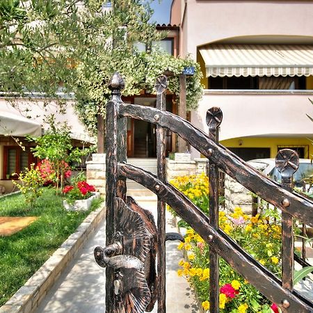 Apartment Roko Umag Eksteriør bilde