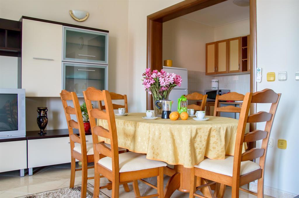 Apartment Roko Umag Eksteriør bilde