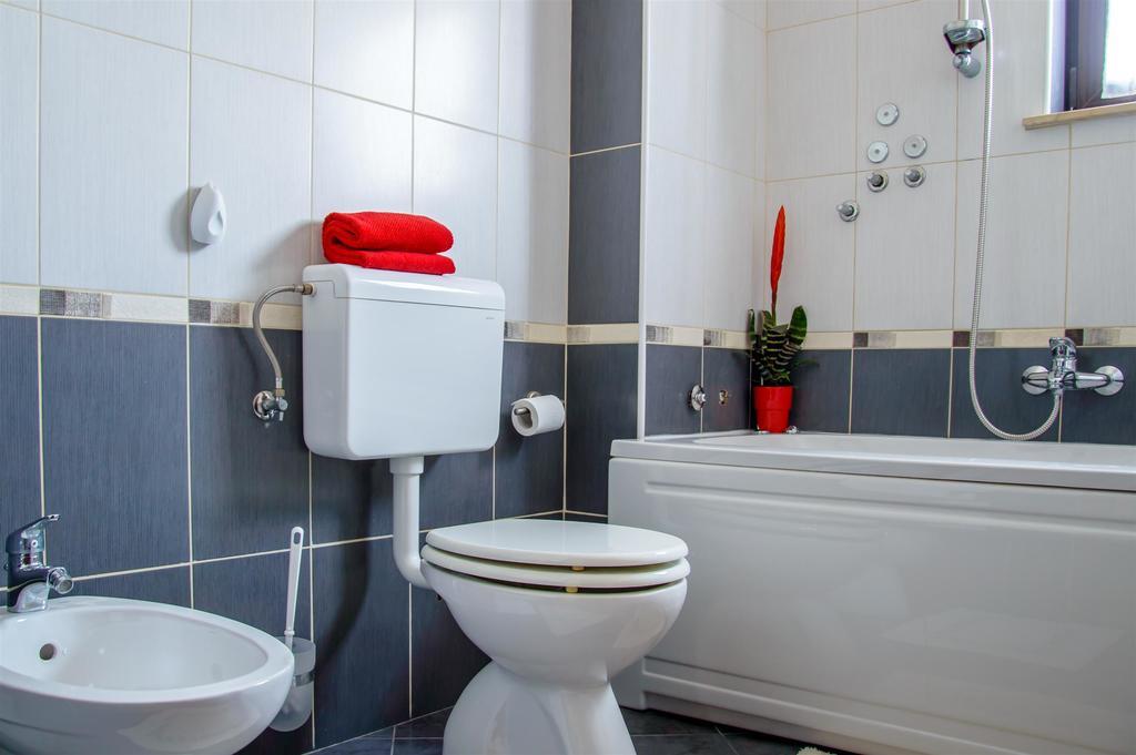 Apartment Roko Umag Eksteriør bilde