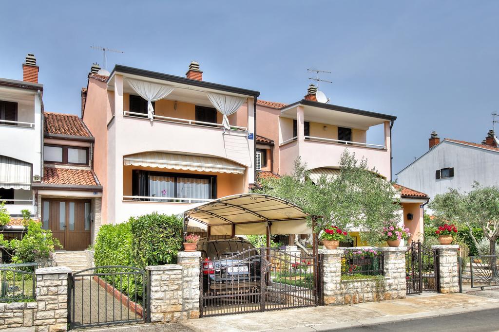 Apartment Roko Umag Eksteriør bilde