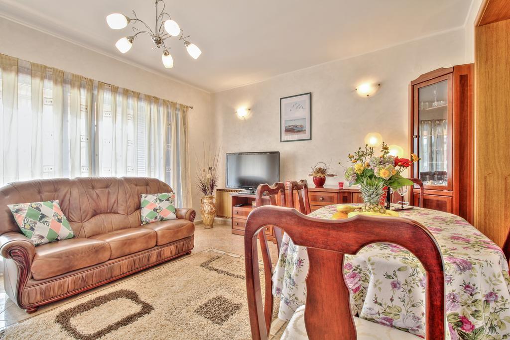 Apartment Roko Umag Eksteriør bilde